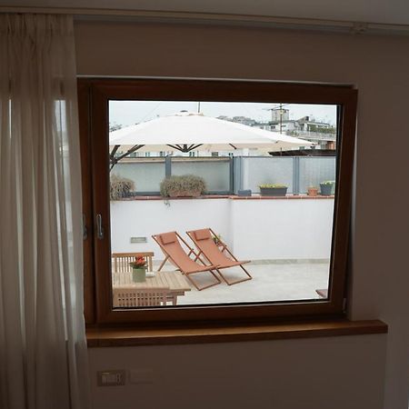 Terrazzo 44 Apartman Nápoly Kültér fotó