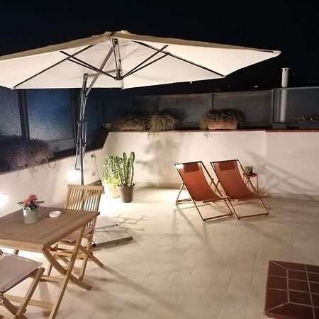 Terrazzo 44 Apartman Nápoly Kültér fotó